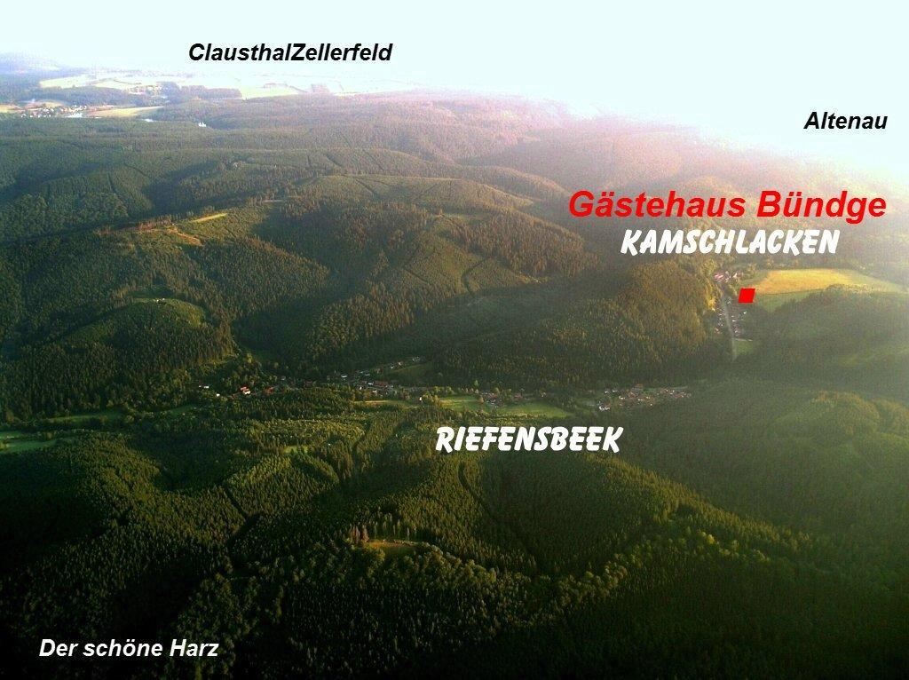Gaestehaus Buendge Kamschlacken Bagian luar foto